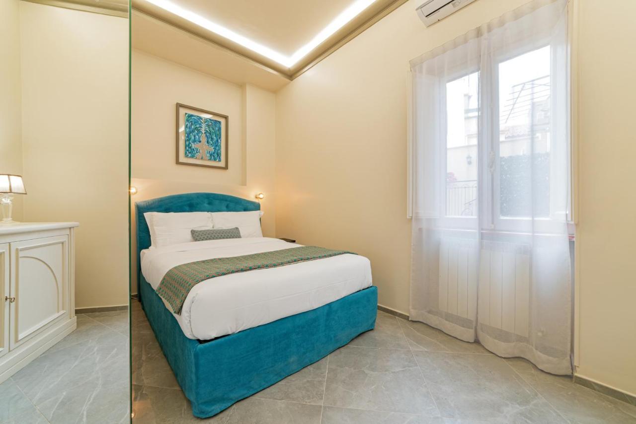 Bmga L Viapaola43 Palace Рим Экстерьер фото