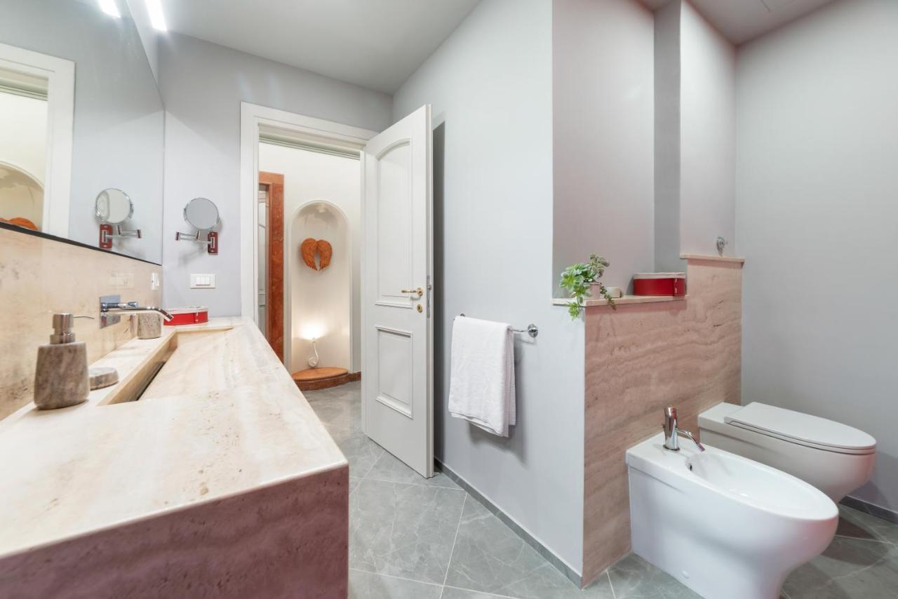 Bmga L Viapaola43 Palace Рим Экстерьер фото