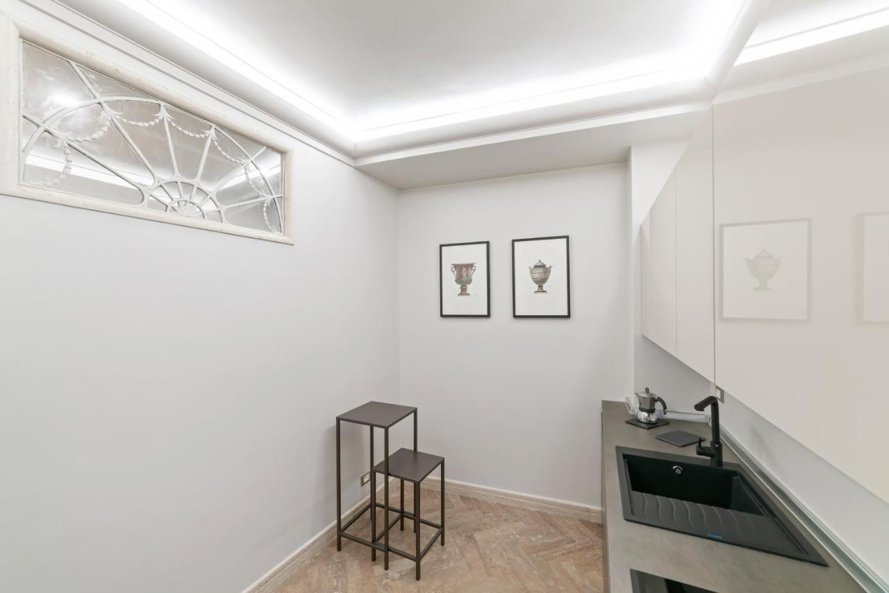 Bmga L Viapaola43 Palace Рим Экстерьер фото