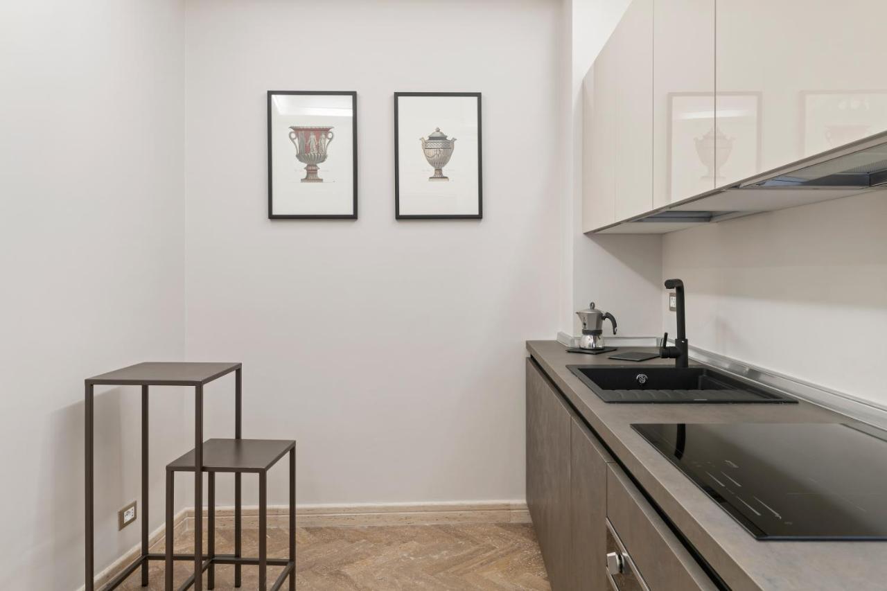 Bmga L Viapaola43 Palace Рим Экстерьер фото